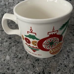 1977 Lillian Vernon Holiday Ornaments 3” high Mug Ireland